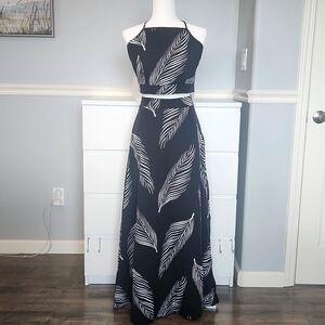 Tropical print black A line skirt and tie-back top